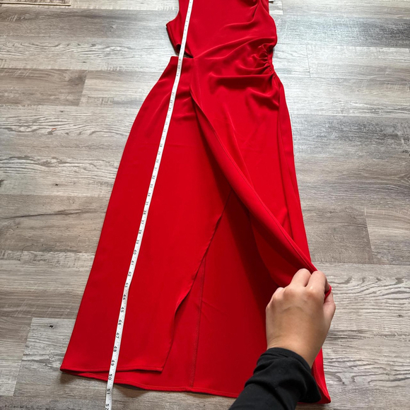 dresses - Picture 8 of 8